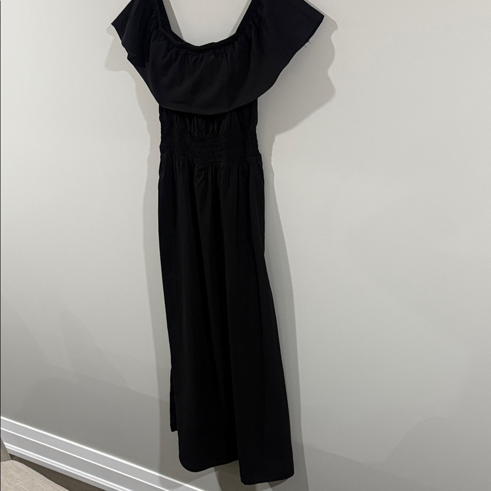 Old Navy Black Off-Shoulder Maxi Dress